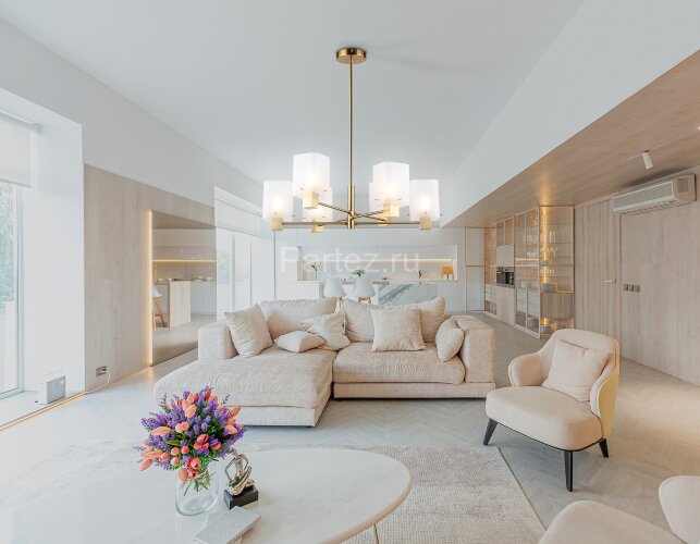 Потолочная люстра Ambrella LH57031