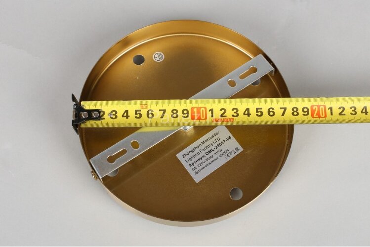 Потолочная люстра Omnilux OML-29507-08