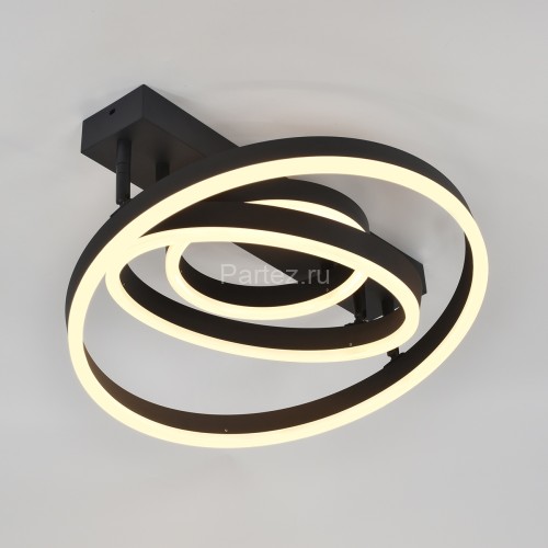 Потолочная люстра Escada 10266/3LED